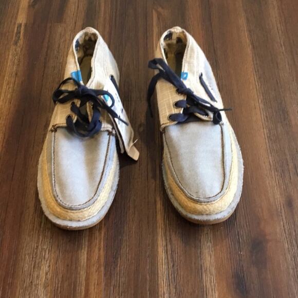 Freewaters Gray/Navy Boat Shoes - Picture 1 of 5